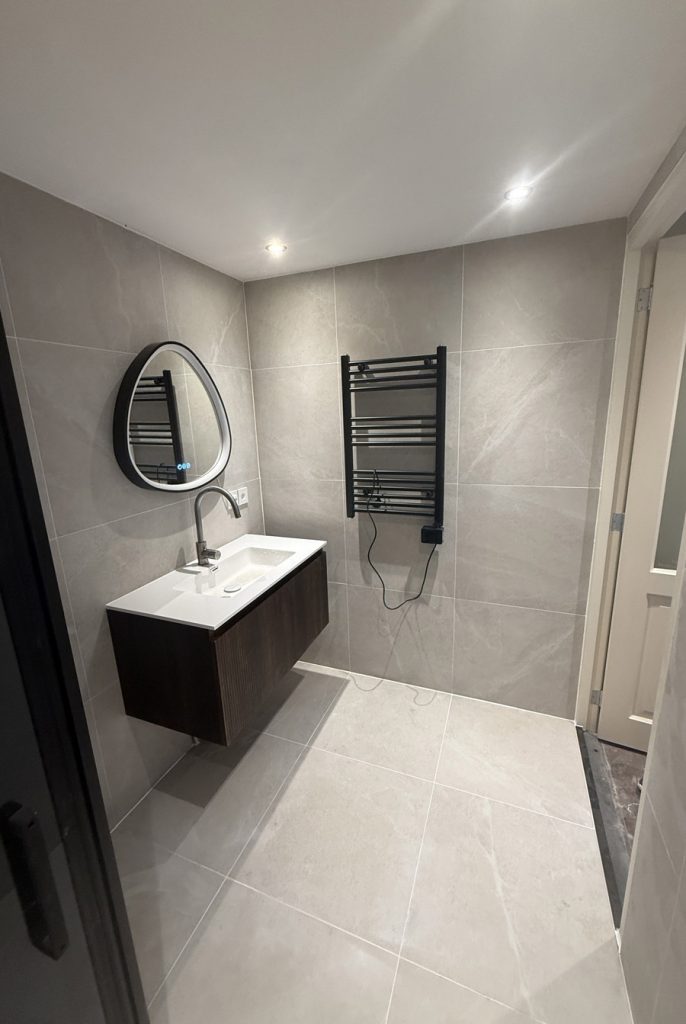 Bathroom-Renovation-by-Sun-Wiser-Green